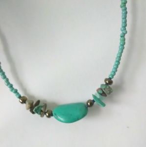 Turquoise stone and beaded necklace